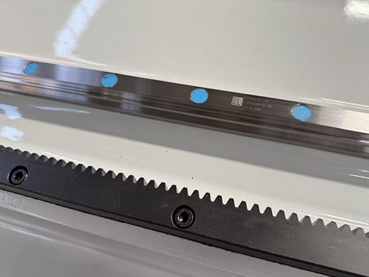 Máquina de flexión de tuberías CNC